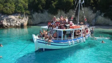 Lazy Day Boat Tour Corfu: Relaxing Cruise with Captain Costas